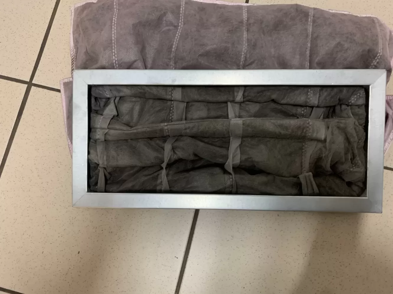 prachovy filtr z rekuperacni jednotky cisty